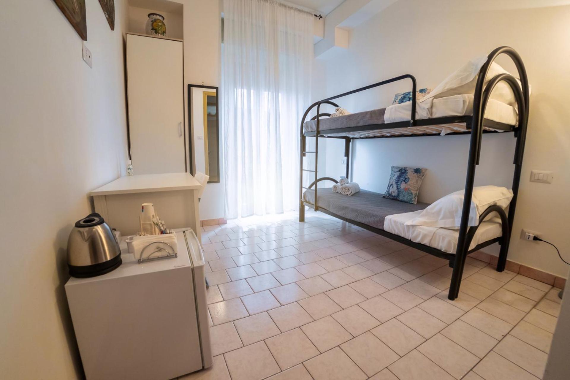 Hippocampus B&B Giardini-Naxos Buitenkant foto